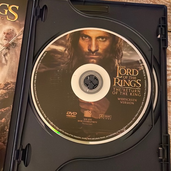 🗡️2 Lord of the Rings Movies DVDs🗡️ - Picture 5 of 10